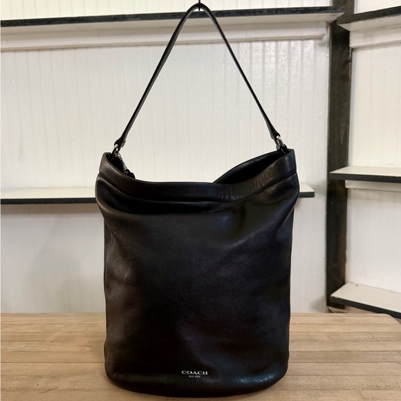 Coach Vintage Black Leather Legacy Bucket Tote Hobo Shoulder Bag with Turn-lock - Picture 3 of 8
